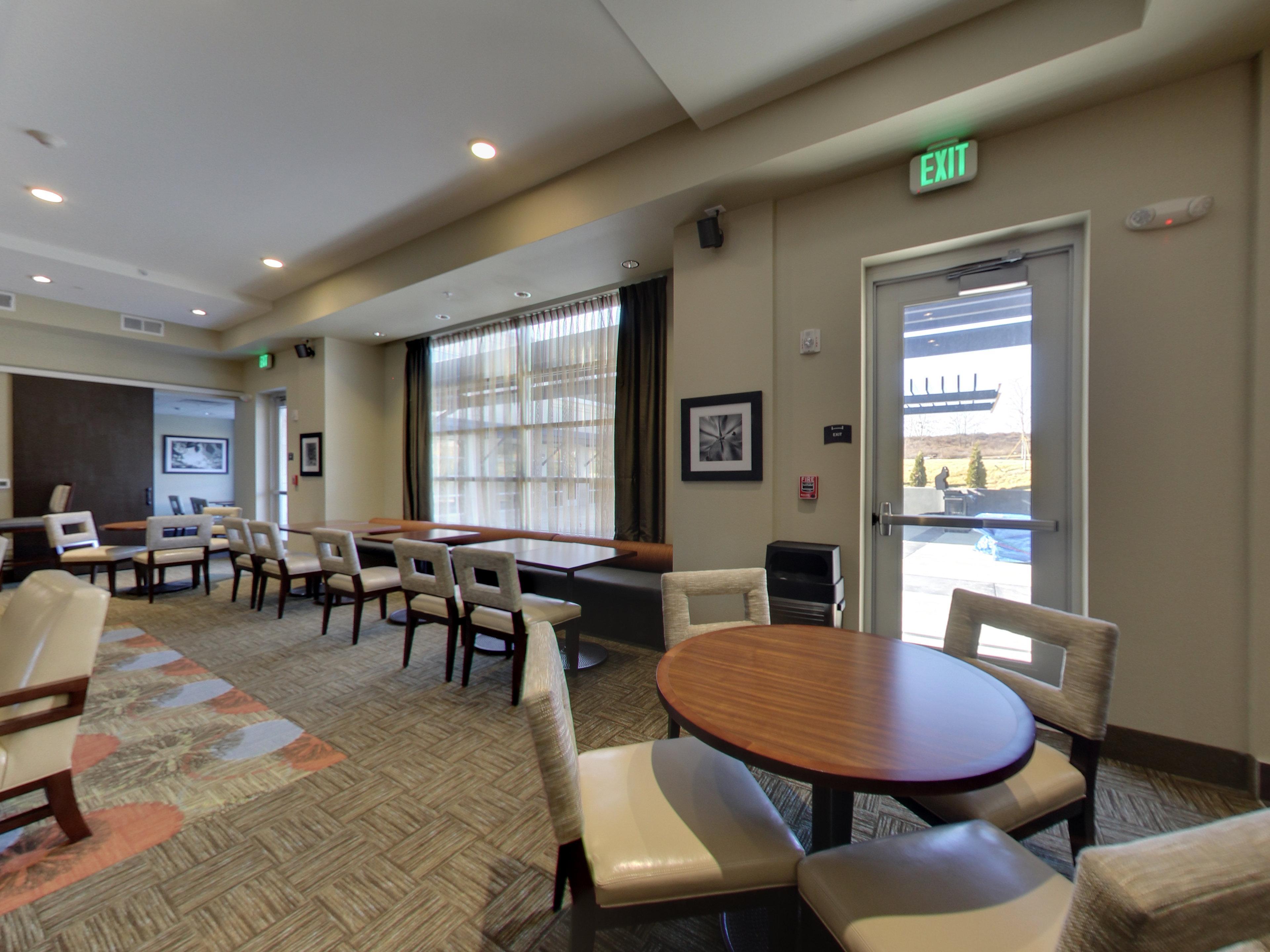 Staybridge Suites - Madison - Fitchburg Bagian luar foto