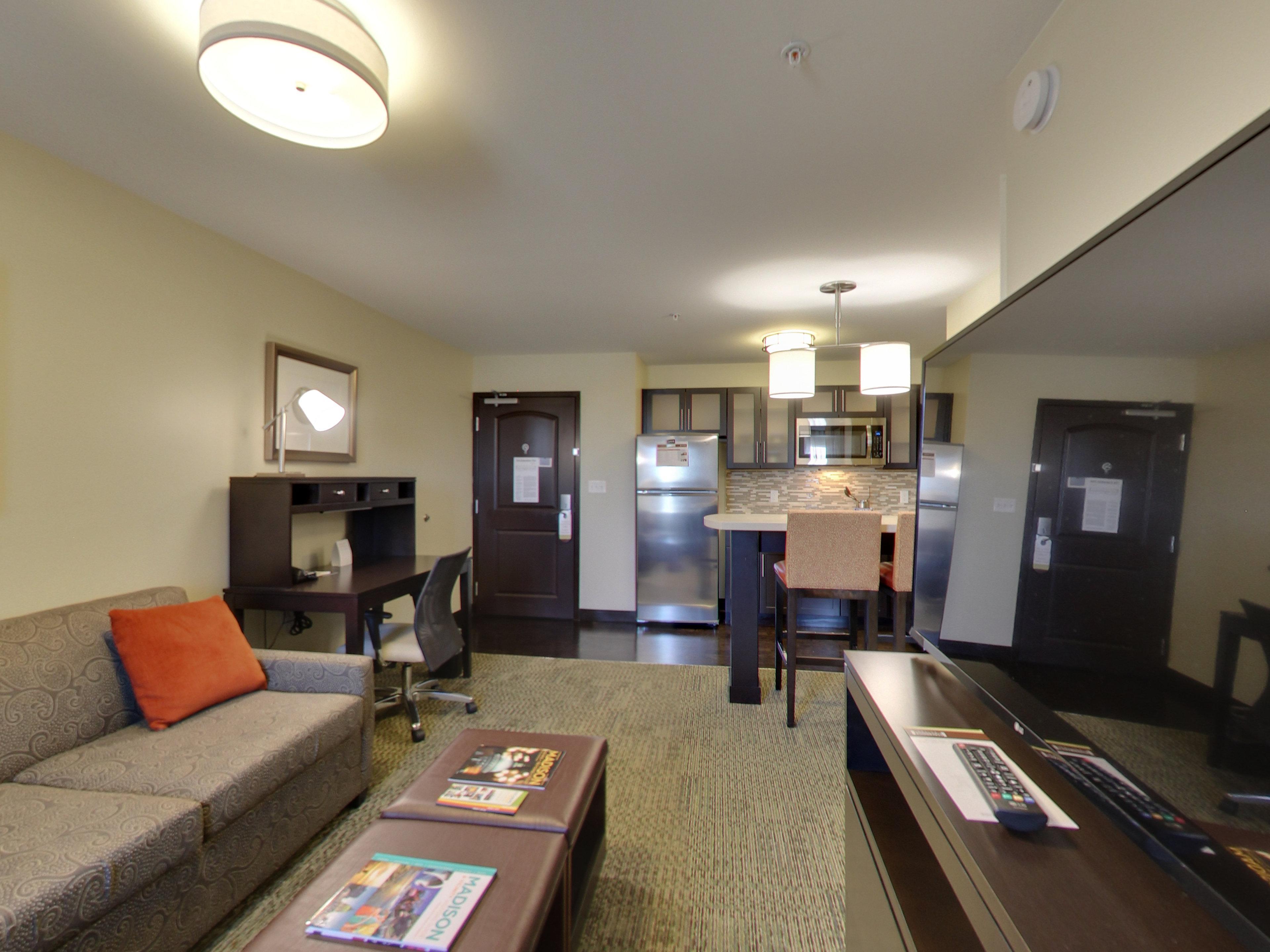 Staybridge Suites - Madison - Fitchburg Bagian luar foto